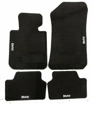 Tappetini auto in moquette su