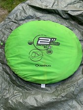 Tenda 2seconds 3p Quechua verde. Usata una sola volta, tutti gli accessori .