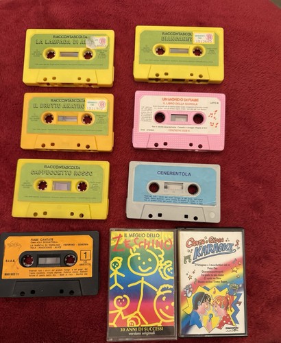 Set nove audiocassette - ,