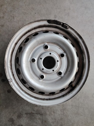 Cerchio acciaio ford - in,