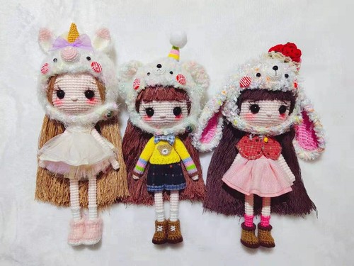 Bambola amigurumi fatta mano - bambola,