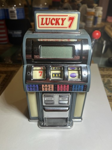 This lucky slot machine bank - 7,
