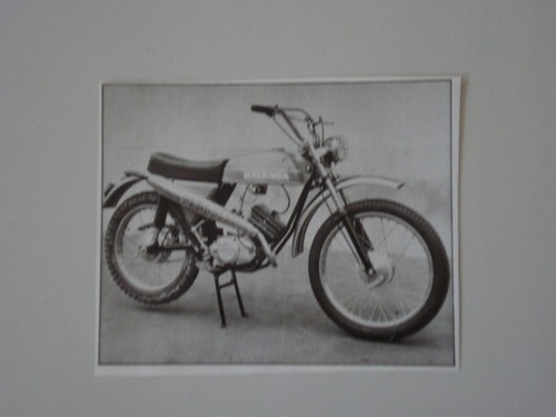 Ritaglio giornale 1973 moto - di,