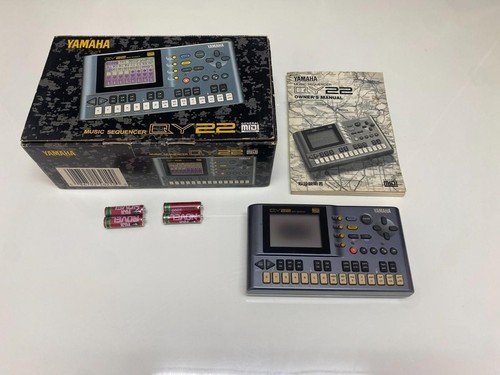 Yamaha qy22 midi music - yamaha,