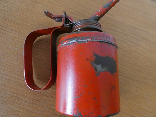 Lattina olio rosso - lattina,