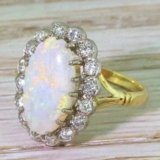 Anello di fidanzamento aureola