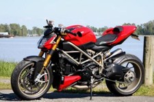 Coprisedile Luimoto Team