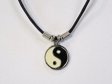 Yin Yang Cord Necklace 17in