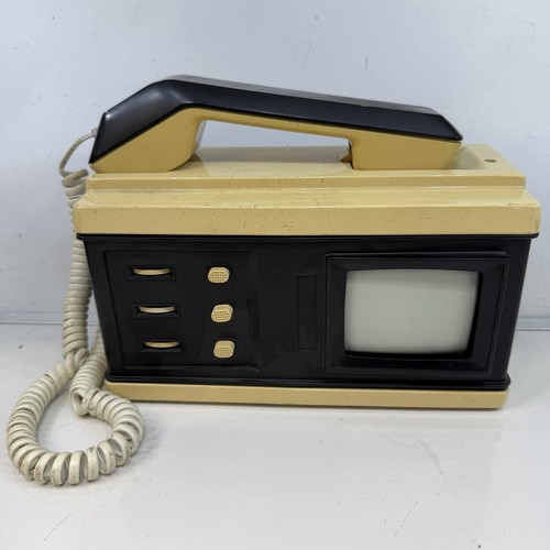 Video phone oriental - by,