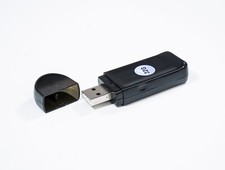 TELECAMERA SPIA CHIAVETTA USB CON SISTEMA TOUCH ALTA DEFINIZIONE HD 1920 CON MIC