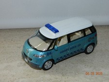 VOLKSWAGEN NEW MICROBUS 2001