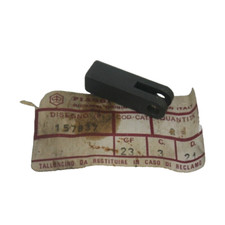 Snodo attacco pompa ribaltabile Piaggio Ape Poker -- 157937