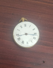 Antico medaglione ad orologio