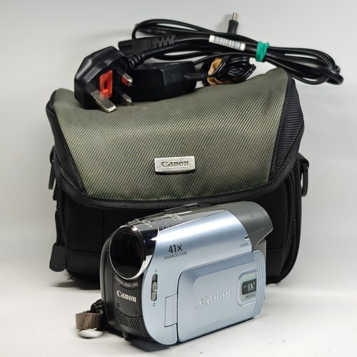 Canon md216 minidv videocamera - md216,