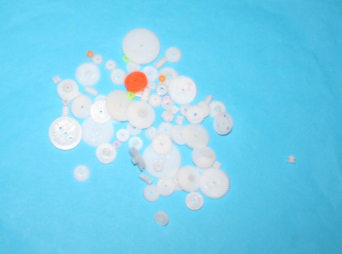 Ingranaggi plastica varie - ingranaggi,