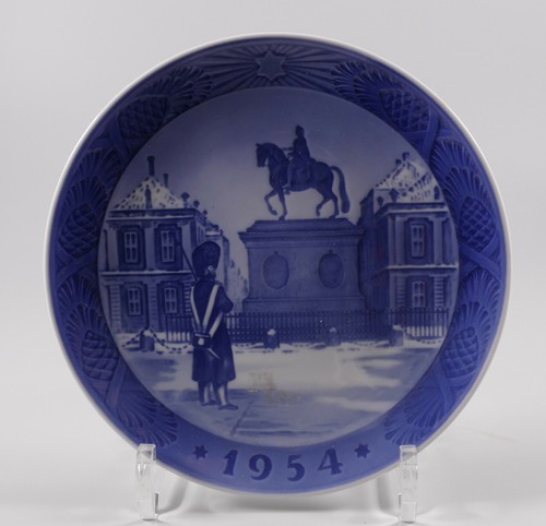 Royal copenhagen - royal,