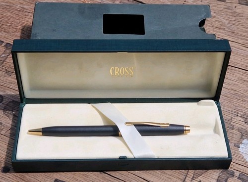 Unused vintage matt black - vintage, 23k
