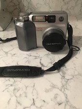 Olympus CAMEDIA C-4000 Zoom