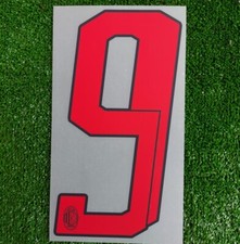 NUMERO 9 PER MAGLIA MILAN