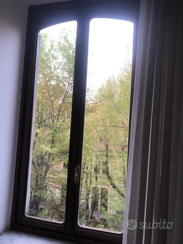 Vendo infissi legno - vendo,