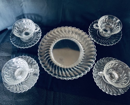 Fostoria colony crystal swirl - crystal,