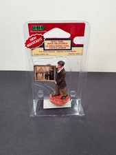 Figurina Lemax Village NEXT
