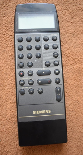 Siemens 702 vhs vcr - fm,