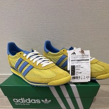 Taglia 9 - Sporty & Rich x