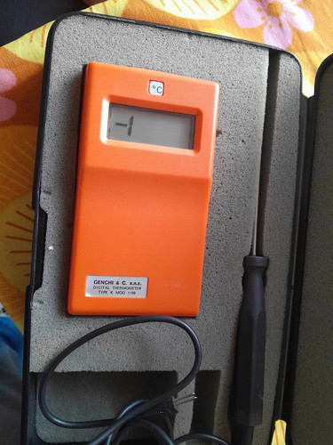 Termometro vintage genchi - genchi, type