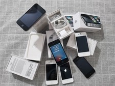 Apple iPhone 4 4s - 8GB 16GB 32GB 64GB - Nero/Bianco (Sbloccato)