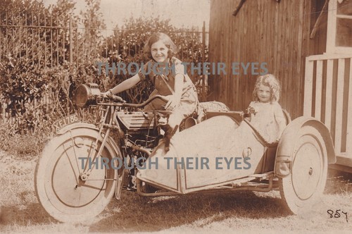 Original photo postcard girls - original,
