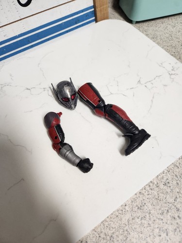 Ricambi hasbro marvel legends - hasbro,