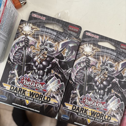 Dark world structure - yu-gi-oh!,
