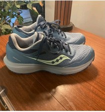 Womens Saucony Sneakers