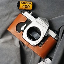 Custodia mezza fotocamera in