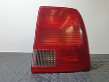 faro posteriore destro per VOLKSWAGEN PASSAT BERLINA 3B5945096F cansp155832