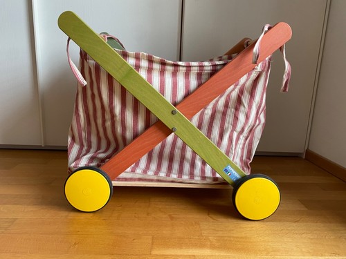 Carrello portagiochi