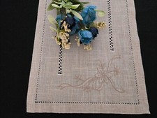 Runner ricamato a mano in canapa di lino Corsia ricamata 32 x 149 cm