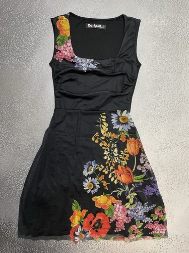 Abito donna nero floreale