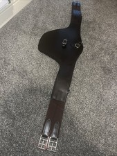 Girocollo salto borchie pelle