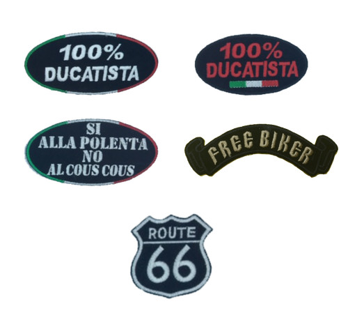 Patch toppe scritte ricamate