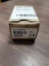 Banner QMT42VP6FF500Q Sensore