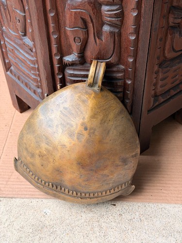 Grande antica campana - , tribale