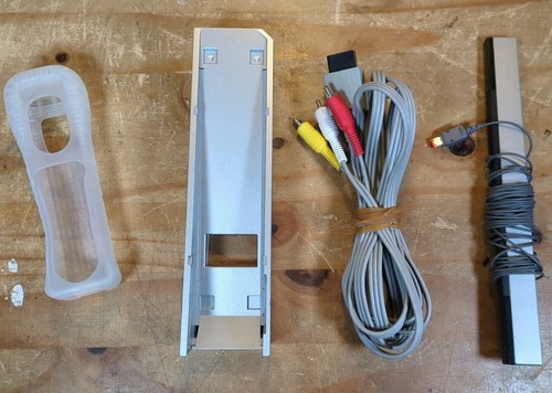 Genuine official wii - genuine, ​official