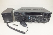 YAESU FT-2000D FP-2000