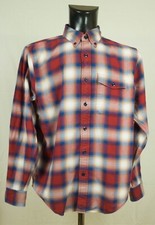 ^ Abercrombie & Fitch camicia