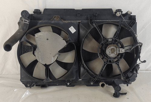 1640028130 radiatore toyota - radiatore,