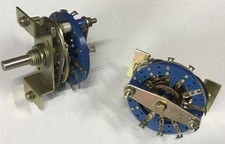 Commutatore Rotativo  C2V5P  Commutatore da pannello 2 vie 5 Posizioni