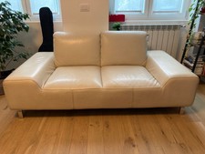 Divano in pelle color panna