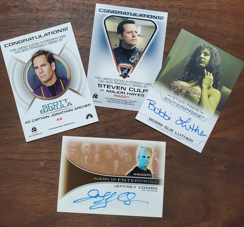 Carte collezionabili autografe